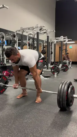 8 CYLINDER 💪… #heavy #strength #fitnessmotivation  #fyp #power #sidhu #gains #gymaddict #gym #goodlifefitness 