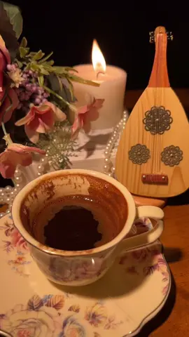 #الفنانه_رويدا_عطيه_يامن_هواه_اعزه_واذاني_☕️🎻♥️🌹