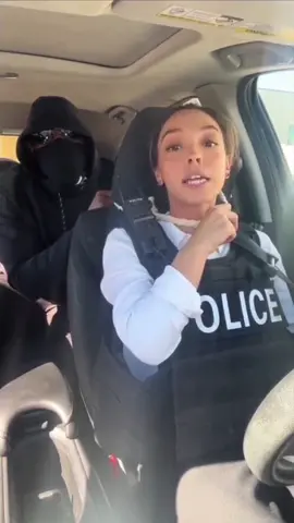 Last time I watch tiktok advice.. #policedemonstration #2fingers #cardemo Credit @Arron Crascall 