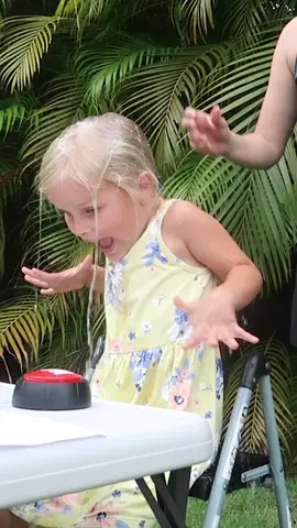 😂 #Yesorno with JANAE