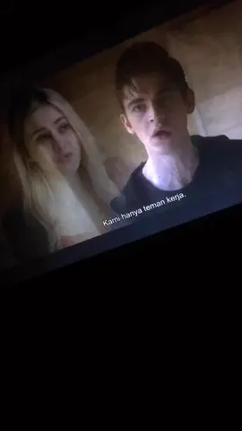 facking friend oke!#herofiennestiffin #heroft #CantikGakAdaBatasan #CitizenJournalism #heroft #josephinelangford #hardinscott #heroft #tessayoung #tessa #hessa #aftermovie #afterwecollided #afterwefell #aftereverhappy #fyp #fypシ 