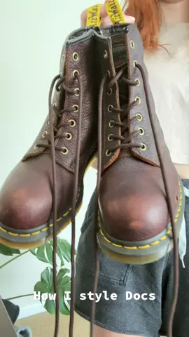 How I style: Brown Dr. Martens #OOTD #style #howistyle #drmartens #softgrunge #grunge #outfitideas #outfit 