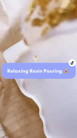 Are you ever surprised when something sells a bunch? No lie, I had this listing in my Etsy for over a YEAR before someone finally bought one 😅 I always wondered if it was the design, color choice, or just the vibe of the tray.   Have you ever been surprised by what sells and what doesn’t?!    #catscreationscompany #resinartist #satisfyingart #resinpouring #pouringresinart #resintutorialvideos #relaxingresin #resinpour #bluehomedecor 