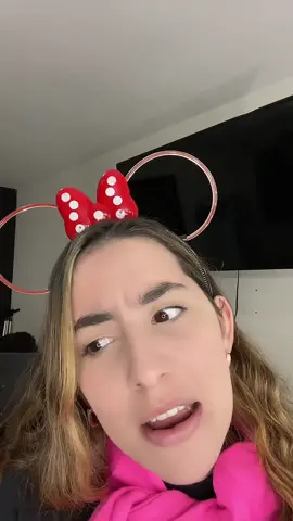 ✨HODAAA✨A que país se querrá ir Victoria?🤔😂 Insta:leidys_sotolongo #parati #fypg #xyzbca 