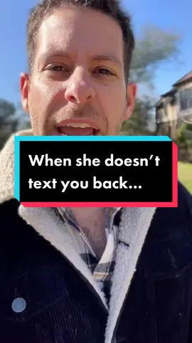When she doesn’t text you back… #attraction #dating #talkingtogirls #advice #texting