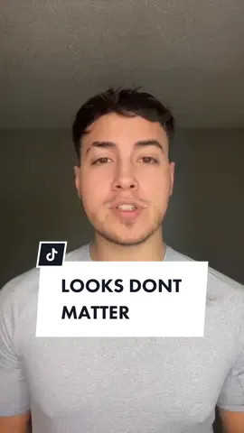 LOOKS DONT MATTER AS MUCH AS YOU THINK #approachingwomen #howtobeattractive #rsd #datingexpertformen #mensdatingtips #howtoattractwomen #moderndating #pickingupgirls 