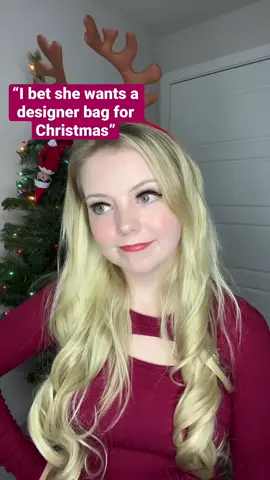 ALL I WANT FOR CHRISTMAS IS… a puppy, the Charlotte Tilbury Advent Calendar and Creme brule latte from starbcuks 😩#christmas #wishlist #puppy 