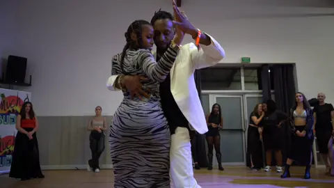 BEST KOMPA DANCERS 🇭🇹 #kgmballroom #couplegoals #Jiunne #MaestroCamron #KompaDance #Gouyad #Kompa #Konpa #Kompaclass #kompastv #livekompa #kompalive #Coupledance #konpadance #Zouk #haiti #Zouk #ayiti 