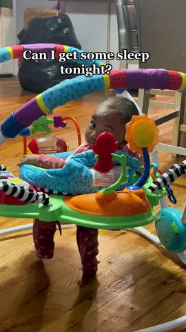 5am it is with her 😒 Any sleeping tips? #foryou #MomsofTikTok #newmom #girlmom #mommytips #sleepingbaby #viral #dimesbeautyhouse #tiktokbabies 