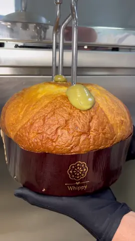 Cosa c’è di meglio del panettone al pistacchio di @mrwhippy_salerno ?💚 #campaniafoodblog #cosacedimeglio   #panettone #pistacchio #cremadipistacchio #panettonealpistacchio #panettoneartigianale 
