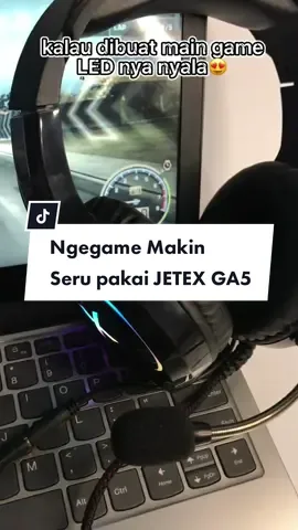 Ngegame? pakai headphone gaming ini aja😁 #fyp #fypage #viral #cantik #gaming #cewekgamer #vibe #JETE #JeteIndonesia #JETELOCALPRIDE 