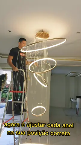 parte 2 dá instalação de lustre em anéis. ⚡️✅️ - - - - #iluminação #automacaoresidencial #eletricistapredialeresidencial #eletrica #servicoseletricos #autonomo #viralvideo #viraltiktok #emprendedor #foryou 