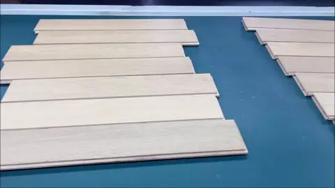 Factory prices house villa interior room wood parquet wooden flooring电影