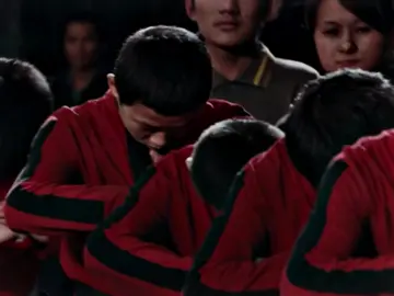 Kung Fu respect 👏🔥 #thekaratekid #karatekid #cheng #dreparker #mrhan #jackiechan #jadensmith #cobrakai #cobrakai🐍 #kungfu #cobrakaichop