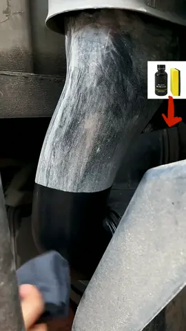 #CapCut Plastic Refreshing #fyp #carcare #cleaninghacks #lifetips 