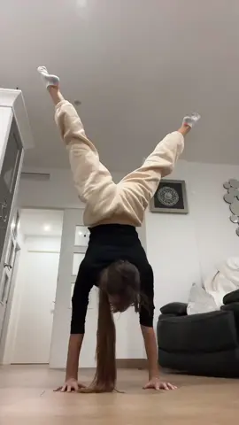 AHORA SÍ  #gimnasiaritmica #flexibility #flexibilidad 