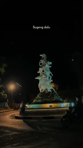 Tuban Pride.                                                       #tubanbanget #tuban #sambatmbayar #tubanjawatimur #fyp #fypシ #xyzbca #tubankekinian #aslituban #aesthetic #vibes #infotuban #tuban #sugengdalu #dennycaknan 