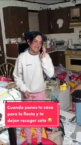 Cuando pones tu casa para la fiesta y nadie te ayuda a recoger 😂😂 #comedia #fiesta #amigos #vidareal 