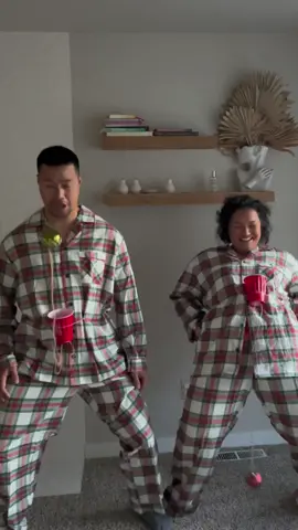 Look at us getting into the holiday spirit 🤣 this was fun IB: @Randy #fyp #foryou #couplechallenge #xmasgames 