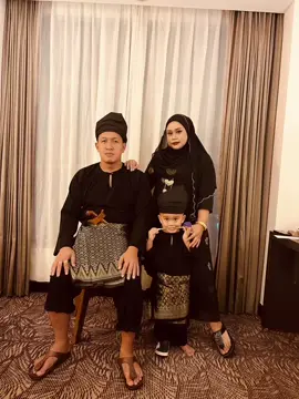 Annual Dinner Smk Abdul Rahim II tema Kesultanan  Melayu Melaka 