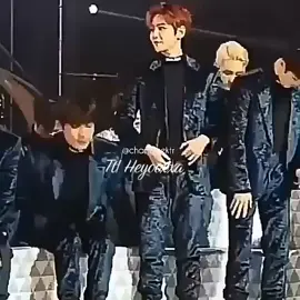 tetap senyum dan anggunly😚CR: IG Chanbaektr#fyp #exo #cbhs #baekhyunee_exo #chanbaek #chanyeolexo #chabaekshipper