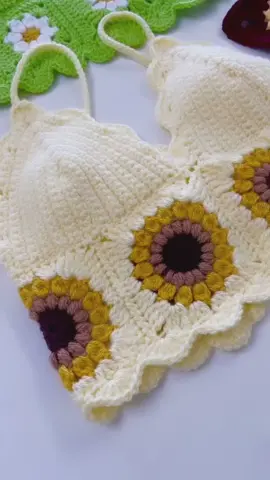 Sunflower bralette available 🌻❤️#crochetnepalforyou #crochet #bralette #outfit #ottd #patchwork #flower #wool #handwork #knitting #foryoupage #loveyouall #iloveyou3000 #woolies #handworkchallenge #winter 