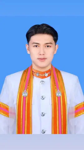 ชุดครุยมันสวยมั้ยลูก🤗😂 #มทรอีสาน_วขสุรินทร์  