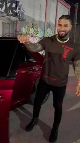 Wynwood nights 🥂 #miami #florida #foryou #fyp #viral #trend #trending #fashion #mensfashion #CapCut 