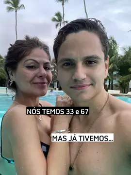 Gente ela nem parece que tem essa idade né, quantos anos vocês dão pra ela? 😍