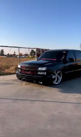 Follow us for more!!!!  ———HoustonDroppedTrucks——— #houstondroppedtrucks #droppedtrucks #dropped #droppedcrewcabs #droppedtrucktexas #crewcab #crewcabboyz #introwheels #billetwheels #trokiando #trokiandocuh #bagged #baggedtrucks #slammedtrucks #suelo #suelomob #fyp #fypシ #foryoupage #viralvideo #explore #explorepage #staytruckin #staylow #lowertrucks 