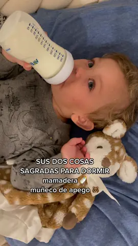 Cómo le llaman a la 🍼 en tu país? En Argentina le decimos “mema” #babysleep #bottlefeeding #babybottle #toddlersoftiktok 