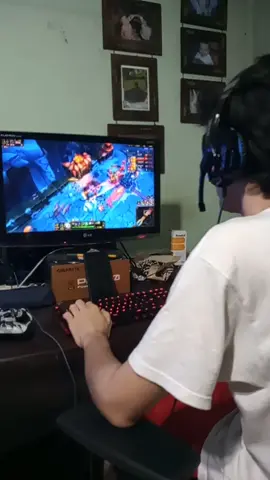 #pegar un video de @🥀andrea JAJSJAJJAJA 