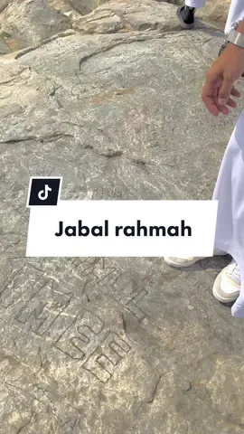 Rajin sungguh pi jabal rahmah berconteng2 🤣 #almahiraja #jabalrahmah 