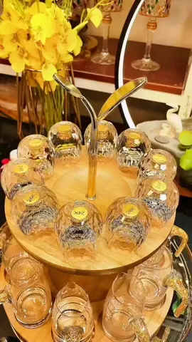 Chất lượng thế này thì đúng không thể nói là đắt! Bộ ly lớn hoàn hảo, ly rượu trắng lá vàng K9 24K, bộ này thực sự đáng mua #medobepnoidiatrung 