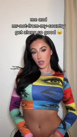 why god why 😩😩😩😩 top from @FashionNova ad