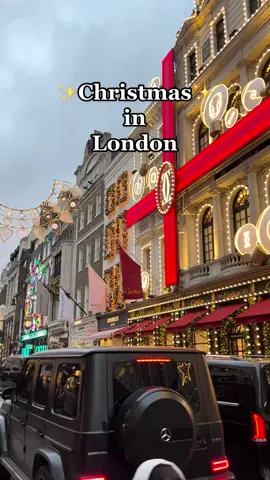 London really said ✨Christmas✨ this year. Which is your fave? #london #christmaslights #londonchristmas #londonchristmaslights #fyp