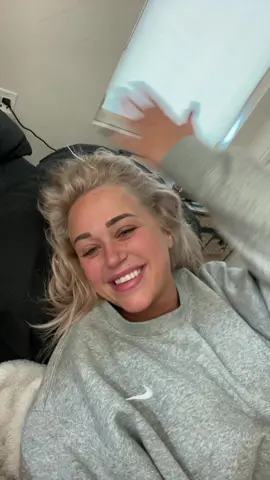 if she was a candy she’d be twRIZZlers