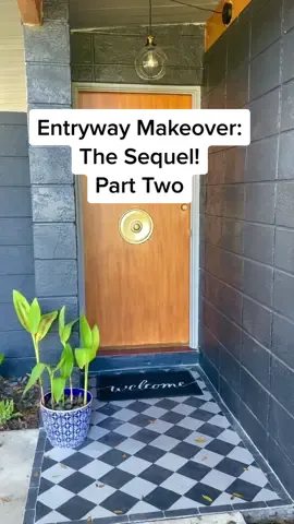 Part two is here! 🙌✨ Landscape updates are next! Also if you’re local and you want that light for real, let me know 🤣 #DIY #beforeandafter #parttwo #part2 #homeproject #homemakeover #entrywaydecor #holidaydecor #midcentury #midcenturymodern 