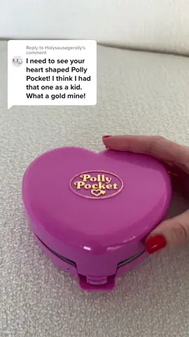 Replying to @Holysausagerolly a classic! #pollypocket #nineties #millennialnostalgia 