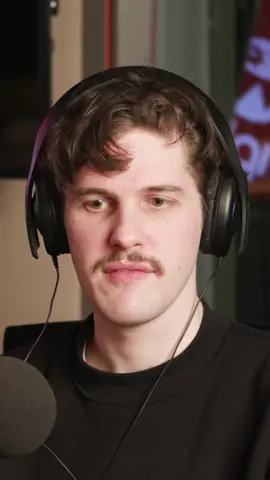 when @harrisonkefford was told he was getting a stoma bag his first thought was: “holy sh*t! no one is ever going to want to have sex with me again.” but now the tiktok creator is living his best dating life and has gained a huge following spreading awareness online about what it’s like living with #crohnsdisease.  #idpwd 