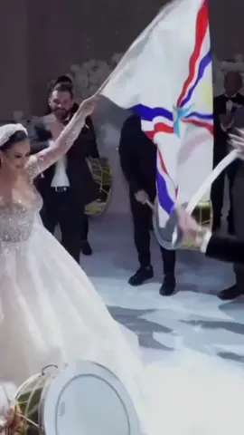 me as a bride 💙🤍❤️ #assyrian #assyrianwedding #assyriantiktok #weddingtiktok #assyrians #assyriangirl #capcutedit #assyriansong #assyrianmusic #chaldean #suraye #weddingday #patriotic #middleeastern #aramaic #assyria #mesopotamia 