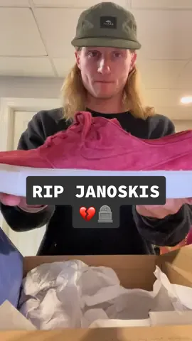 very sad news 💔 #skatetok #nikesb #nikesbjanoski #skateshoes #rip 