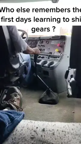 Who else remembers? #truckersoftiktok #trokeros #newtruckdriver #cdldriver #cdl #shiftinggears #10speed #funnytrucker #viral #fypシ #truckerlife #cdlschool #troquero #semitruck #learning #cdlinstructor 