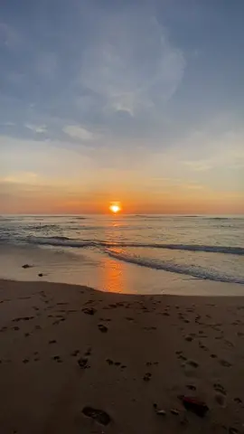 Video gốc cảnh hoàng hôn trên biển cho bạn nào thích lưu về để edit những lúc tâm trạng 💙 #daophuquy #phuquyisland #reviewdaophuquy #xuhuong 