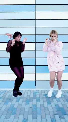 Wednesday vs Goody Addams… who won?!?😱 #wednesdayaddams #wednesday #dance 