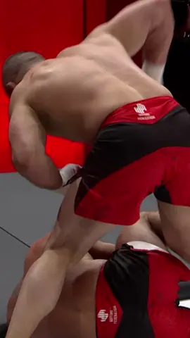 The most brutal fights in the world! 👊👊👊#labryga #kingofthestreets #kots #sparing #power #nokaut #topdog #fighter #wojownik #ksw #gromda #bkfc #valetudo #StumbleToVictory #wotore6 #bareknuckle #warrior #brutalfight #nokaut #nockdown 