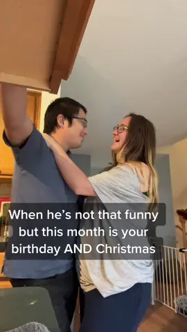 Gotta do it for the 🎁🎁🎁 #marriagehumor #couplegoals #trendingsong #trendingsound #trendingaudio #fyp #parents #husband #wife #wifey 