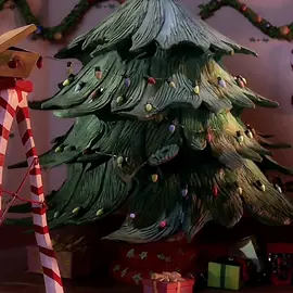 Christmas time! #TimBurton #disney #edwardscissorhands #jackskellington #aesthetic #nightmarebeforechristmas #charileandthechocolatefactory