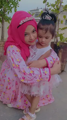 My cutie baby sister 🥺💜 #CapCut #tik_tok #foryou #cute #baby #nushinworld #unfrezzmyaccount #foryoupage 