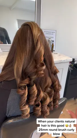 25mm #headjog brush #curlyblowdry #90shair #90shairstyle #90shairtutorial #blondebalayage #blowdryskent 